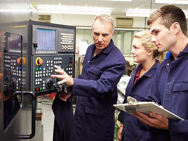 國電(diàn)南(nán)自變頻(pín)控制櫃一(yī)體(tǐ)改造案例